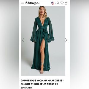 MAXI DRESS - PLUNGE THIGH SPLIT DRESS IN EMERALD
SHOWPO